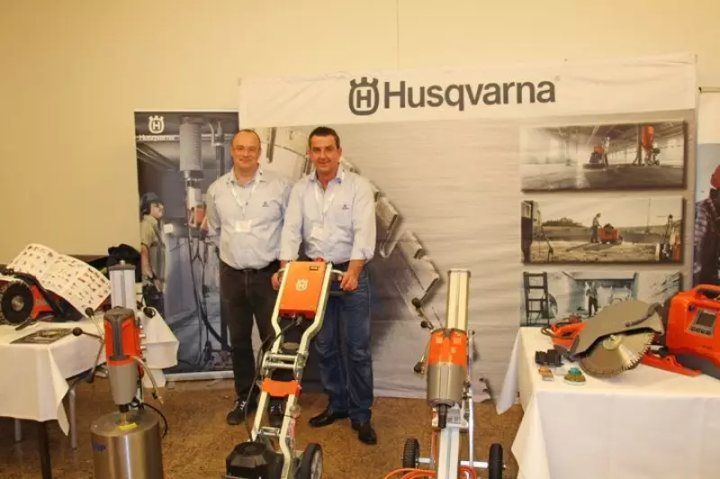 Husqvarna wurde in Berlin von den Gebietsverkaufsleitern Andreas Rabe und Oliver Stahl fachkundig vertreten.