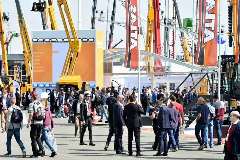 Die Messe INTERMAT für die Bauwirtschaft findet vom 24. bis 27. April 2024 in Paris (Messegelände Nord Villepinte) statt und versammelt als internationaler Branchentreffpunkt rund 1.000 internationale Aussteller sowie 180.000 Fachleute.