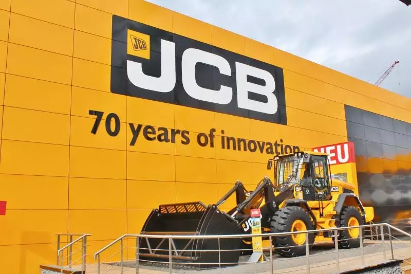 Bau-, Industrie- und Landmaschinenhersteller JCB zeigte an seinem Stand eine Vielzahl an Anwendungslösungen.