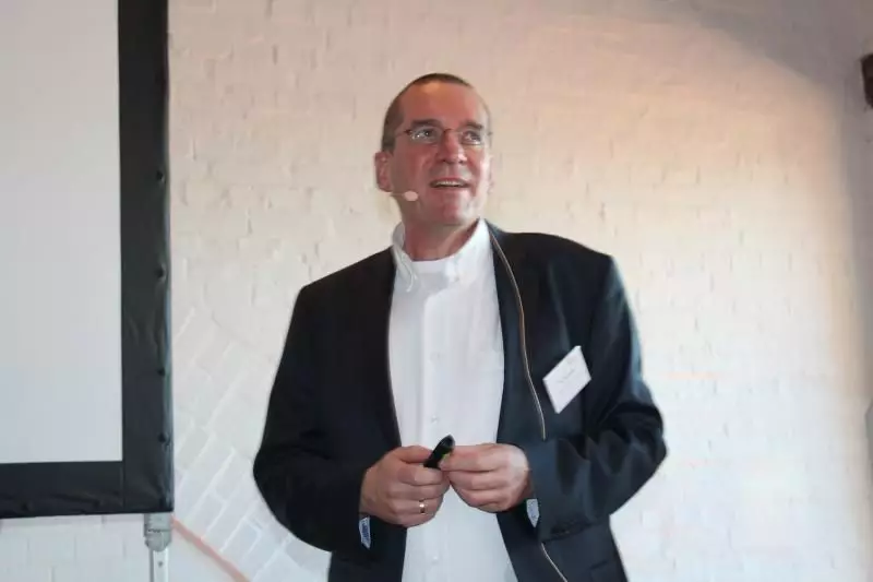 Unter den Sprechern befand sich auch Dr. Ralf Lange. Er referierte über die Geschichte der Speicherstadt Hamburg.