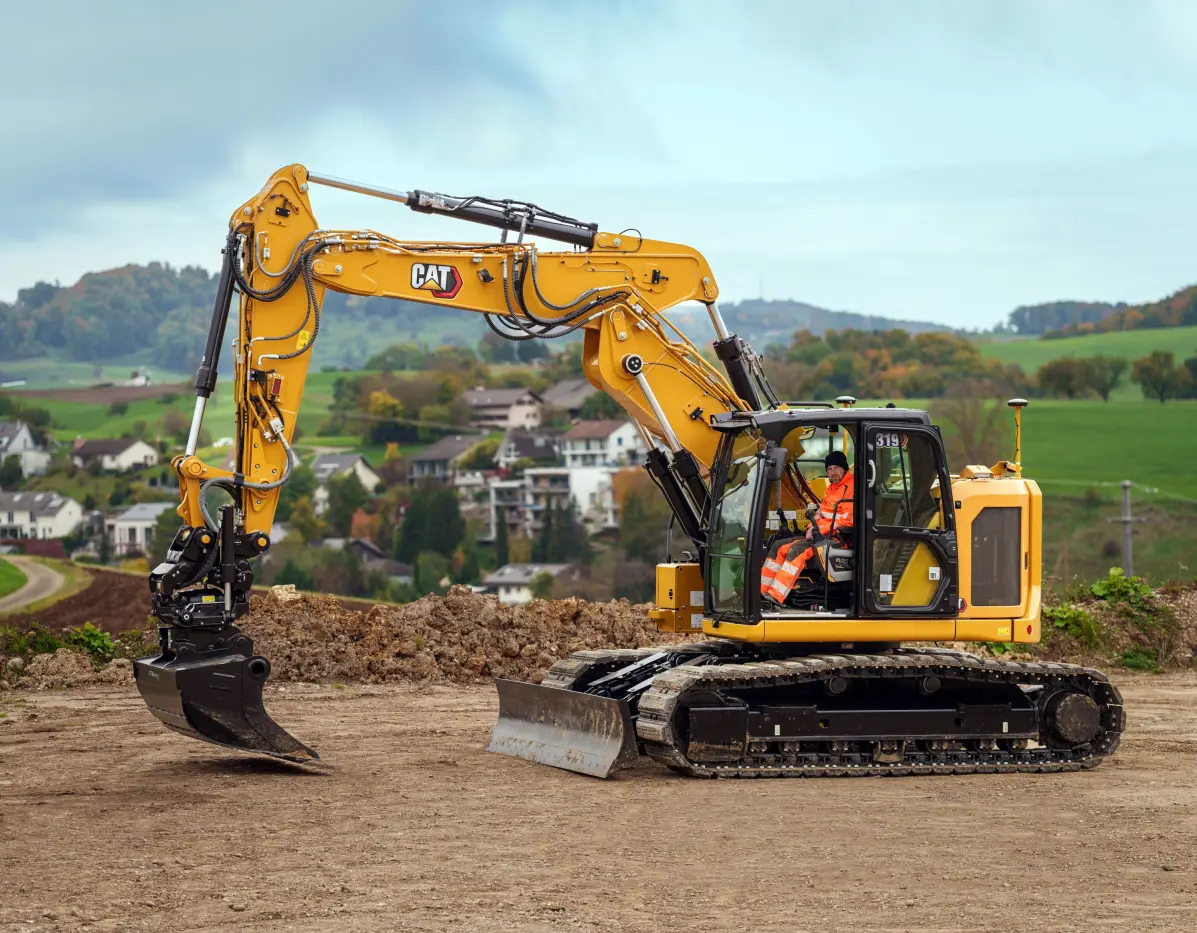 Der neue Cat Kurzheckbagger 319 wird ebenfalls in Neumünster in Verbindung mit der Fernsteuerung Cat Command präsentiert.