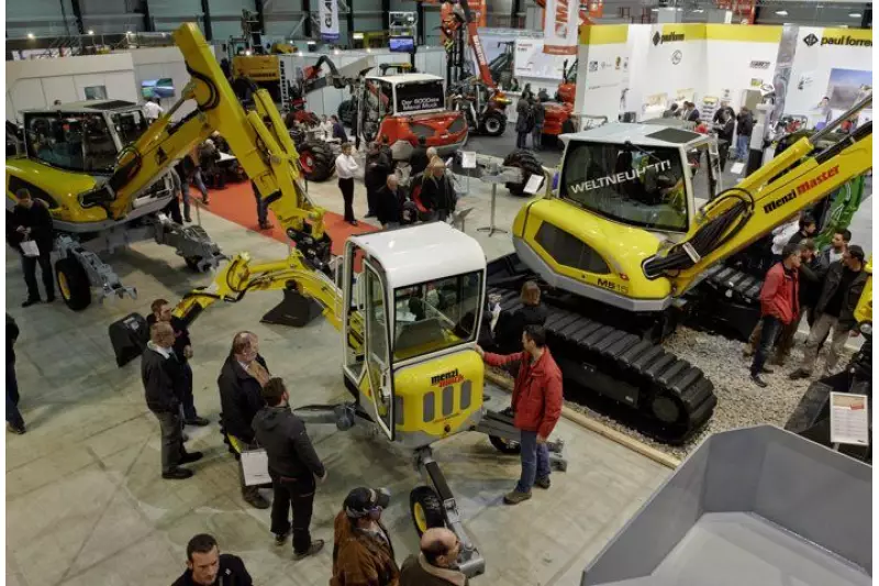 In der Ausstellungshalle kamen besonders die kleinen Geräte voll zur Geltung.