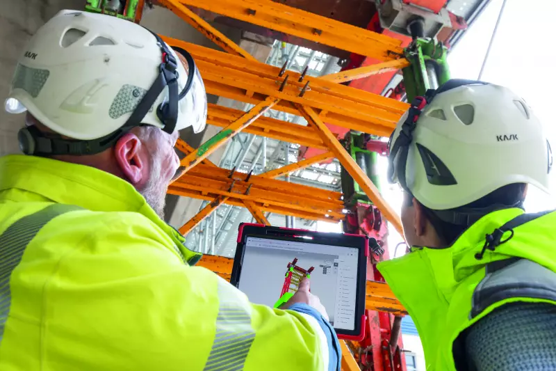 Das Ziel aller digitalen Peri Lösungen ist es, Arbeitsprozesse zu optimieren und zu vereinfachen – beispielsweise mit der Peri Extended Experience App (XR).