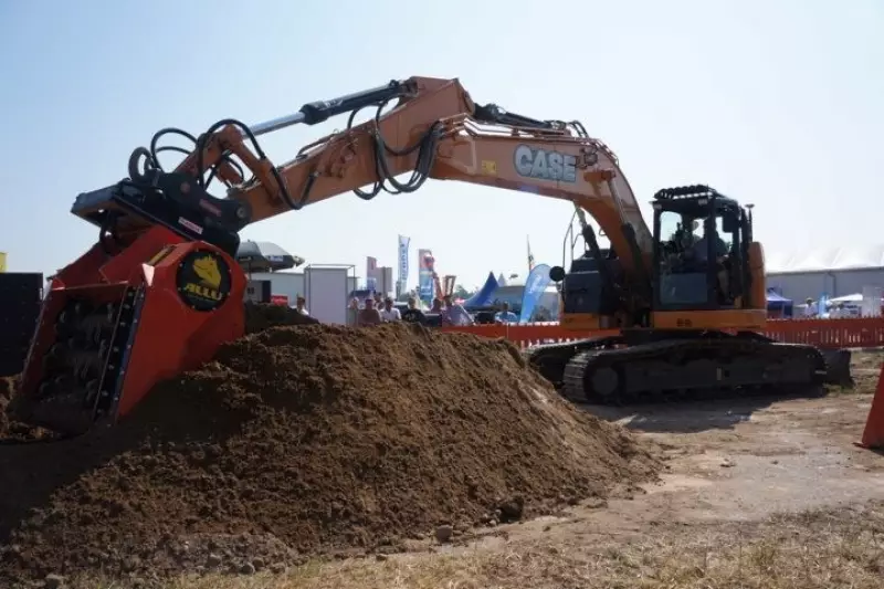 Allu zeigte sein Anbaugerätesortiment auf der Musterbaustelle.