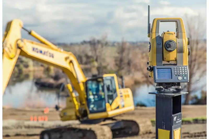 Live-Vorführungen rund um die Maschinensteuerung erwarten die Besucher der Topcon Roadshow 2019.