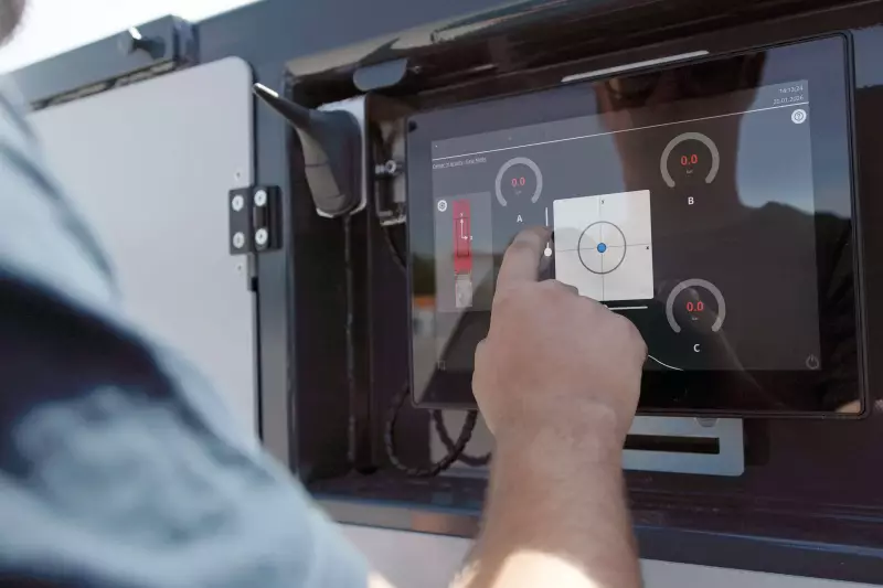 Der COG Easy Mode macht Schwerpunktverläufe transparent – am Fahrzeug sowie optional über SCHEUERLE Connect mit Live-Übertragung der Displayinhalte.

