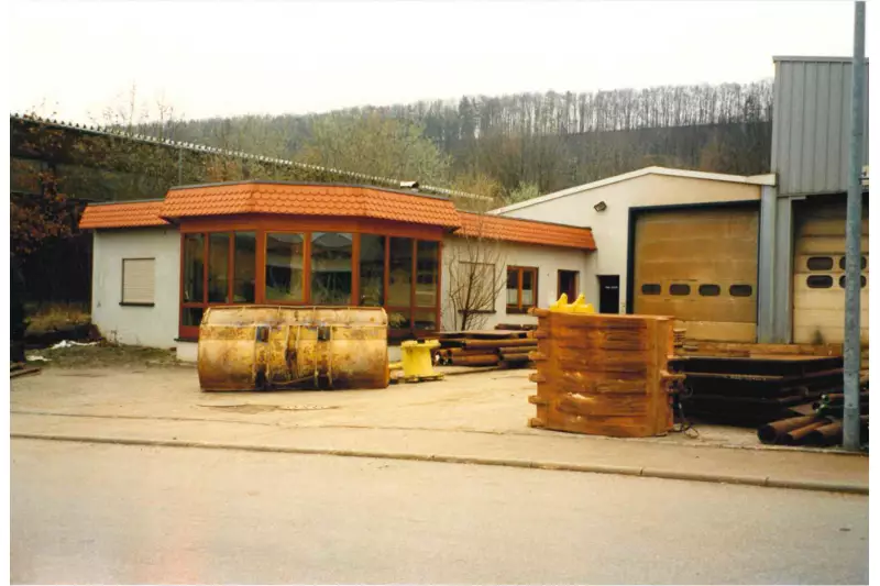 Erster Firmensitz in der Anton-Grimmer-Straße 5 in 73466 Lauchheim