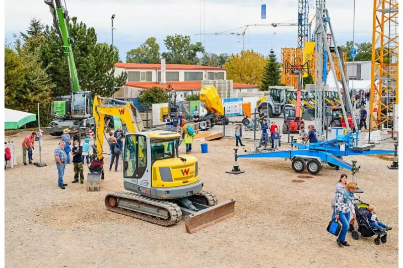 „Es war gefühlt wie eine kleine bauma, allerdings bei uns alles auch zum Anfassen und zum selber Testen“, sagte Schwab  Geschäftsführer Lars Holzhey.