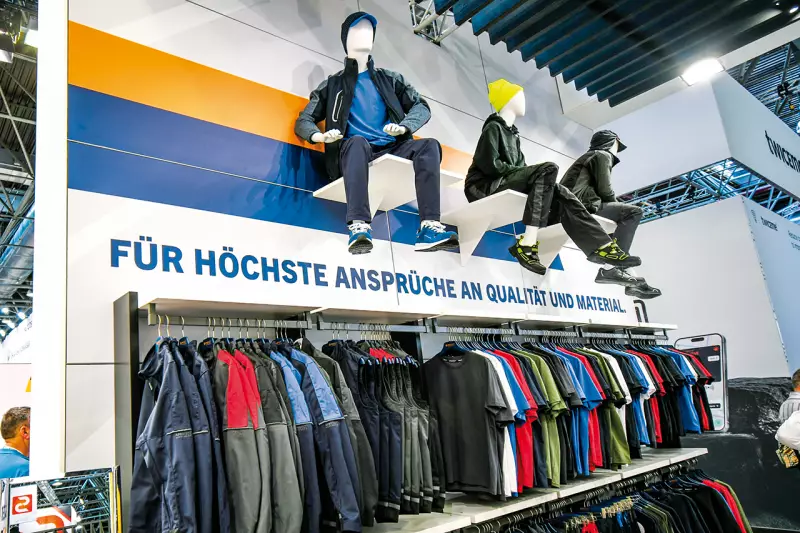 BIG machte den eigenen Namen zum Motto und kam mit einer Menge an Neuheiten zur A+A. Zu den Highlights zählten eine neu entwickelte Workwear-Linie der Marke 4Protect, 15 neue Sicherheitsschuh-Modelle von Runnex sowie Handschutz-Neuheiten von Texxor und ATG. Quelle: Treffpunkt.Bau
