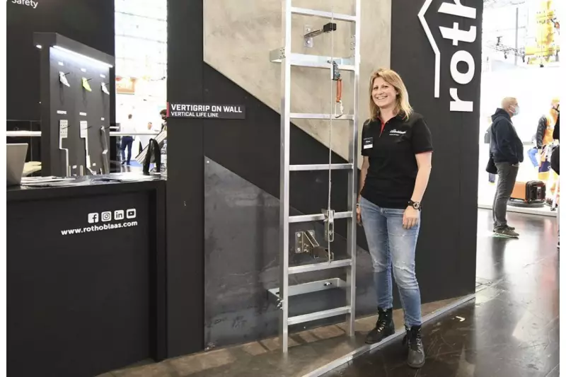 Vertigrip von Rotho Blaas ist ein Lebensretter, der sich auch schnell nachrüsten lässt. Über die Vorteile sprachen wir mit Marketing Managerin Eva Türk. Quelle: Treffpunkt.Bau