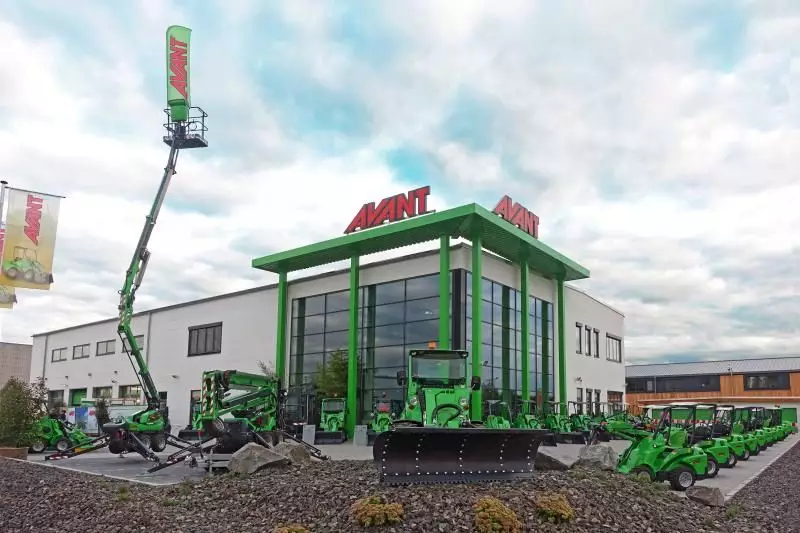 Das moderne Avant-Center in Eppertshausen nahe Frankfurt/ Main bietet Interessenten, Kunden und Vertriebspartnern zahlreiche Möglichkeiten, die „grünen Kraftpakete“ kennenzulernen.