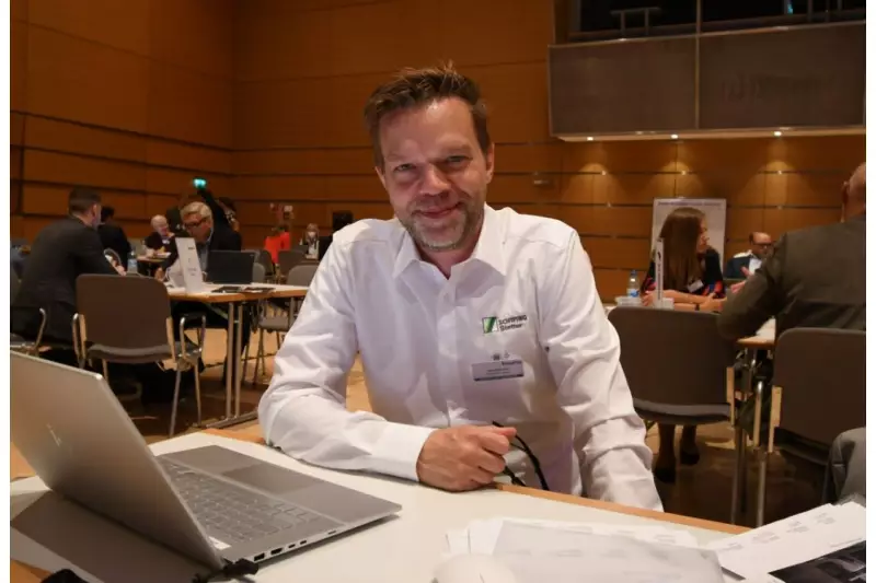 Ein Feuerwerk an Innovationen in den Bereichen Autobeton- und Industriepumpen versprach uns Jens Heinrich, Leiter Marketing International Schwing-Stetter Gruppe.