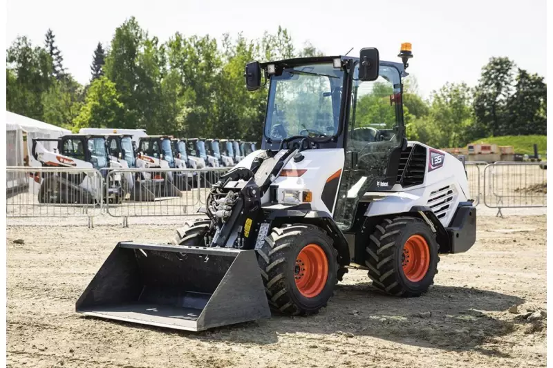 Bei der Konzeptmaschine L35 handelt es sich um einen Knicklader unter 2,5 t mit hoher Hydraulikleistung. Quelle: Bobcat