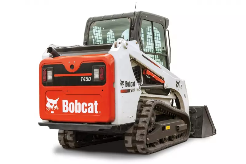 Maschinen wie der T 450 von Bobcat, ausgestattet mit speziellen Gummiraupen, sind ideal für weiche, nasse oder winterliche Baustellenbedingungen, da sie das Ausfallrisiko verringern und vielseitige Einsatzmöglichkeiten bieten.