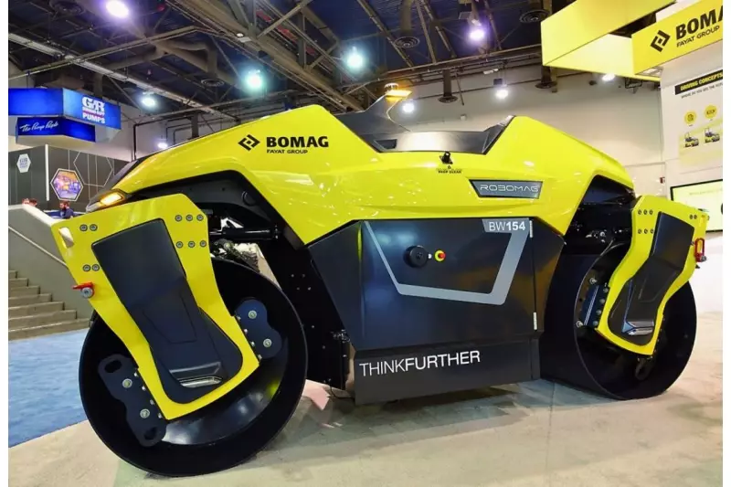 „ROBOMAG“ heißt die vollautonome Tandenwalze, die Bomag als Studie entwickelt und auf der bauma 2019 erstmals vorgestellt hat. Auch in Las Vegas wurde sie gezeigt.