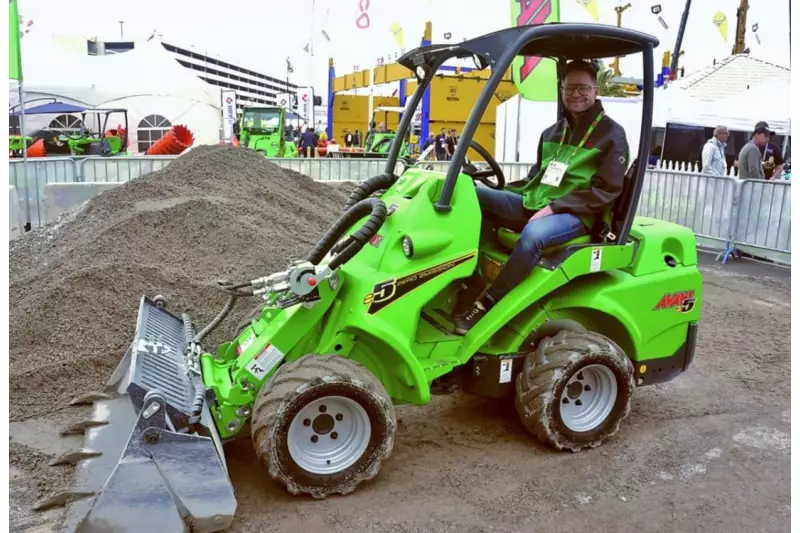 Jani Käkelä, Geschäftsführer Vertrieb und Marketing Avant Techno, ließ es sich nicht nehmen, die
Avant-Technik selbst vorzuführen. 
