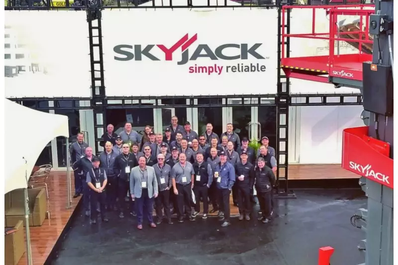 Skyjack-Bühnen werden weltweit hergestellt und vertrieben. Das Standteam freute sich über eine erfolgreiche Messe.