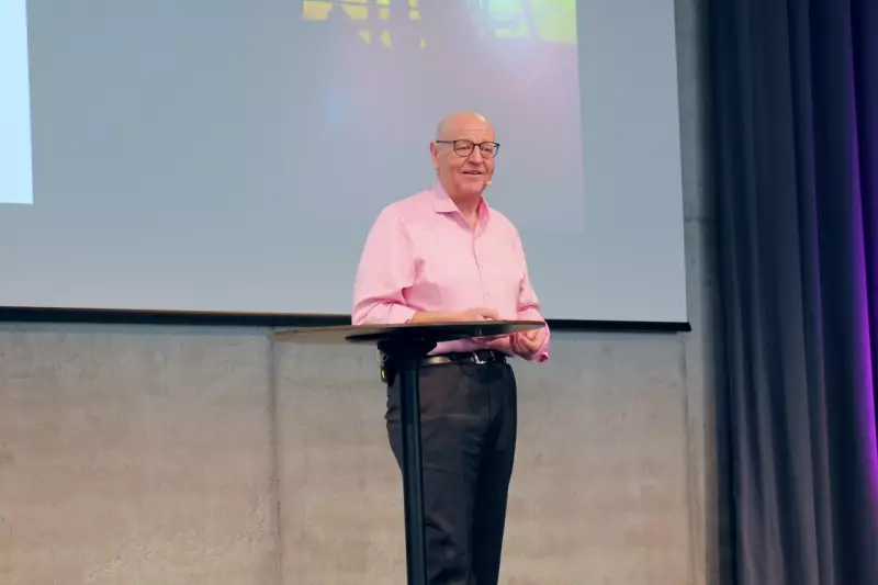 Dr. Martin Nicklis. PwC-Experte Bau und Großanlagenbau, PwC Germany, untersuchte die Auswirkungen aktueller Ereignisse auf die Stimmung in der Bauindustrie und stellte die Ergebnisse vor. Quelle: Treffpunkt.Bau
