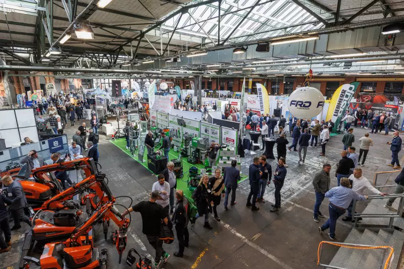 Die Fachausstellung der Fachtagung Abbruch präsentiert eine große Bandbreite von Produkten und Dienstleistungen rund um das Thema Abbruch, Schadstoffsanierung und Recycling.