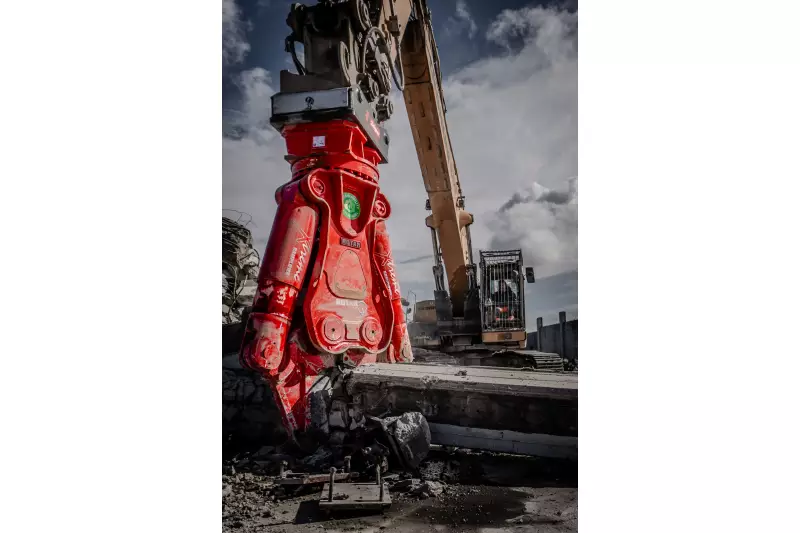 Die von Rotar selbst entwickelte Ramplifier-Technology ist einzigartig: Sie erkennt den Materialwiderstand und aktiviert innerhalb von Millisekunden zusätzliche Kraft für die Betonschere.
