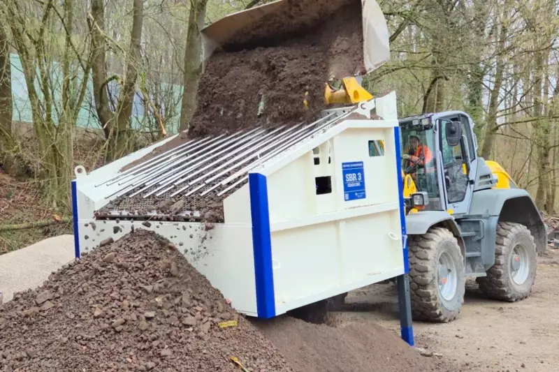 Im Breitbandausbau: Grob, fein, nass, trocken? Alles mit einer Siebanlage: SBR3.