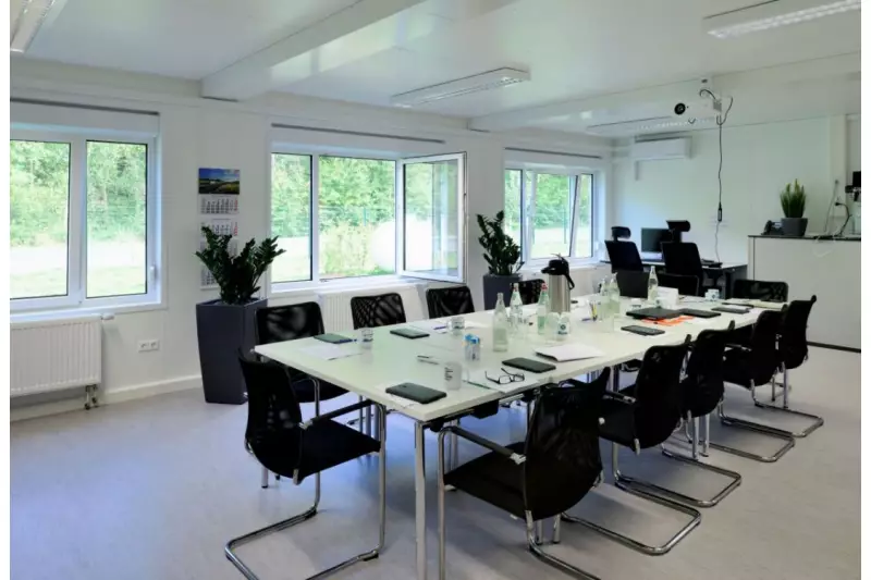 Im Raumprogramm inbegriffen ist auch ein rund 50 Quadratmeter großer Besprechungsraum.