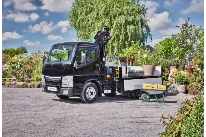 Die meisten Fuso Canter werden an GaLaBau-Unternehmen verkauft. Aber auch Entsorger und Baugeschäfte gehören zu den Kunden.