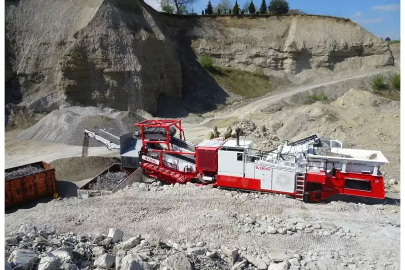 Die äußerst leistungsfähige Gipokombi RC 130 FDR DA ist für härteste Einsatzbedingungen ausgelegt. Sie wird auf der Baumaschinenmesse in Bern zu sehen sein.