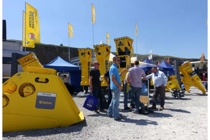Wacker Neuson stellte seine neuen Dual-View- Trucks, neue Produkte aus der Zero-Emission-Reihe sowie Anbaugeräte von Epiroc vor