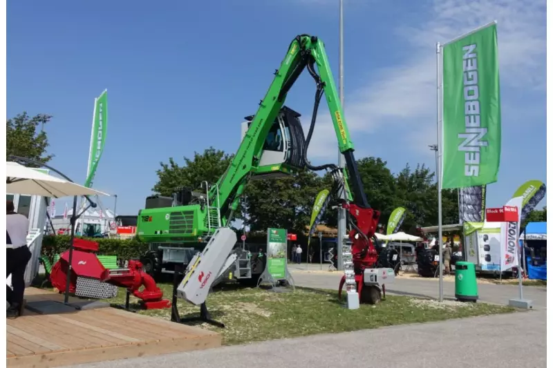 Geballte E-Power: Mit dem Sennebogen 718E, der als Forstteleskopkran seit vielen Jahren erfolgreich im Einsatz ist, bietet der Hersteller eine komfortable Allround-Maschine.