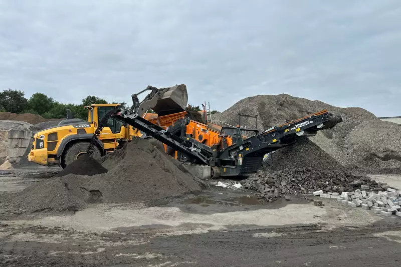 Maximale Leistung, minimaler Aufwand: Die Siebanlage MR-5X von Portafill beim Aufbereiten von Bodenmaterial. Bildquelle: C. Christophel GmbH