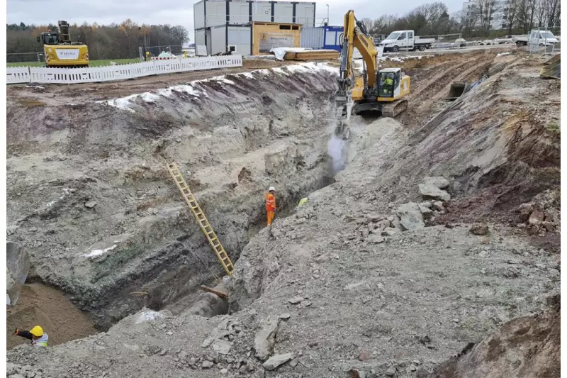 Ein Teilprojekt beim Ausbau der Autobahn A3 in Nordbayern: Auf dem Gelände der Tank- und Rastanlage Steigerwald Süd müssen rund 6 km Entwässerungskanal verlegt werden.