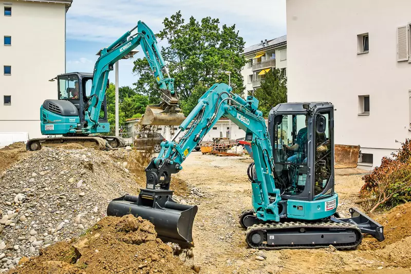 Kobelco hat seine 2,5- bis 3-t-Klasse in der 7. Genration umfangreich überarbeitet. SK26SR-7 und SK28SR-7 sind nicht nur einfache Upgrades, sondern konsequente Neuentwicklungen. Quelle: Kobelco