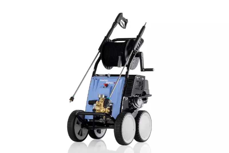 Die Modelle der B-Serie decken ein breites Leistungsspektrum ab und liefern bis zu 250 bar Arbeitsdruck sowie eine Wasserleistung von bis zu 1.200 Litern pro Stunde.