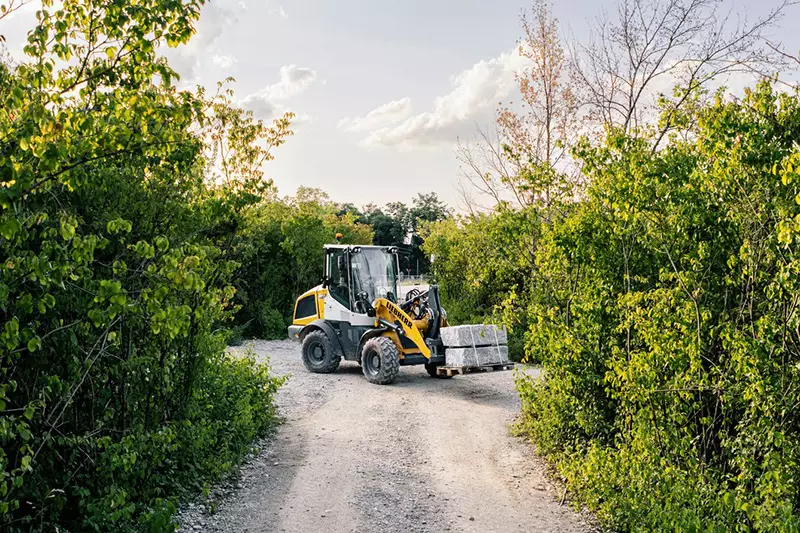 Der batterieelektrische Radlader L 507 E von Liebherr überzeugt mit seiner hohen Leistungsfähigkeit.