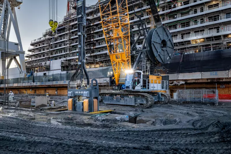 Sorgt für einen effizienten Bauvorschritt beim Großprojekt in Genua: Schlitzwandfräse LSC 8-20 von Liebherr.