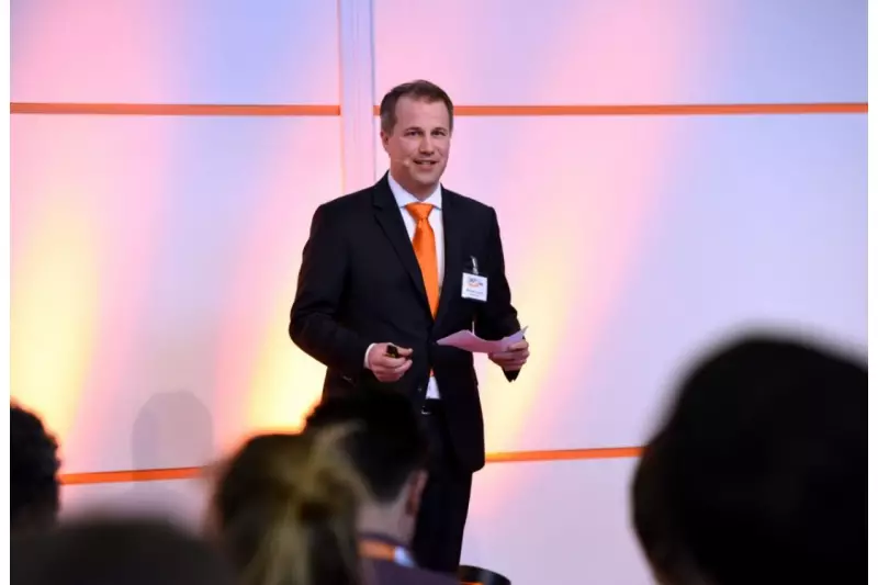 Offizielle Eröffnung der Messe Logimat mit TradeWorld durch Michael Ruchty, Messeleiter Logimat Stuttgart, Euroexpo Messe- und Kongress GmbH, München.