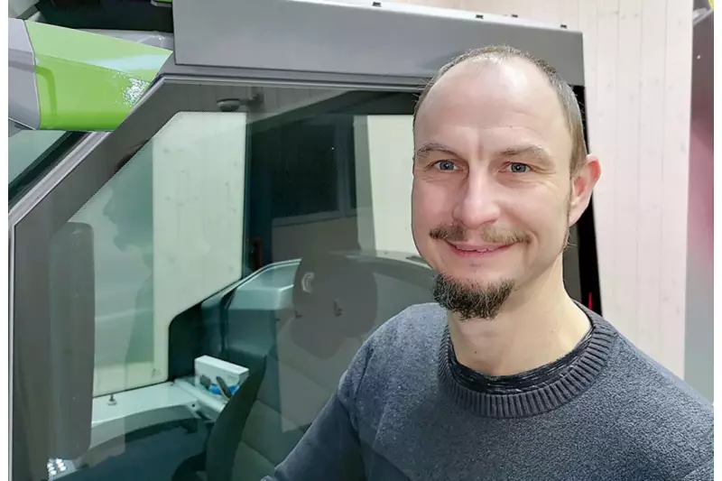 Oliver Hutzler, Produktmanager Mekratronics, sprach mit der Treffpunkt.Bau-Redaktion über die Vor- und Nachteile von Spiegel- und Kamera-Monitor-Systemen.