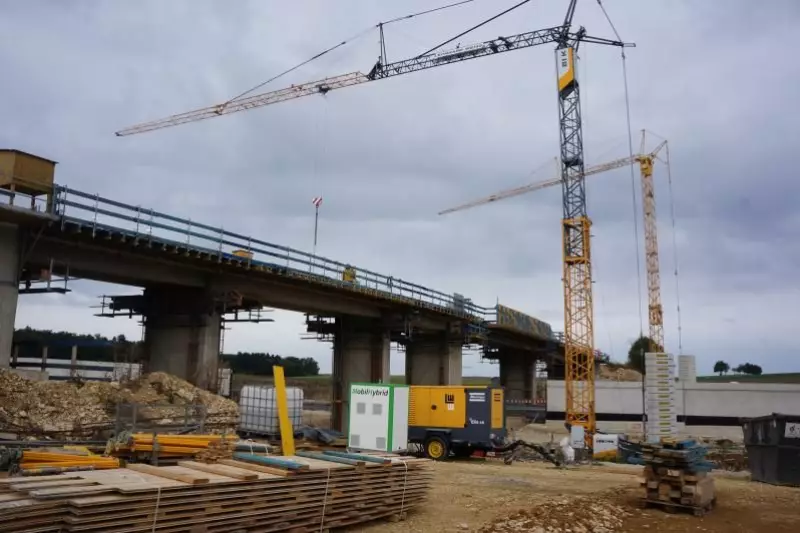 Alle Mobilhybrid Speicher sind robust, wetterfest und für die Außenaufstellung geeignet. Daher sind sie für nahezu alle Einsatzmöglichkeiten weltweit geeignet.