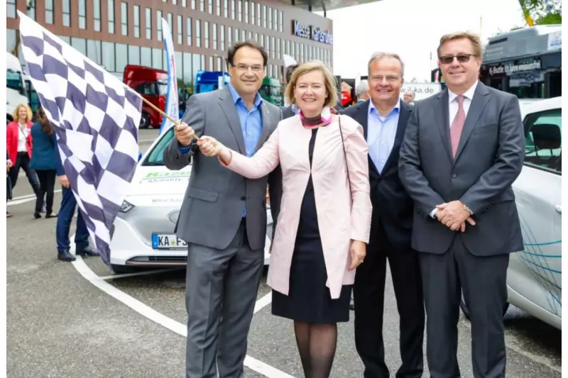 Die Organisatoren der ersten Future Mobility Roadshow (v.l.): Prof. Dr.-Ing. Robert Weiß, Hochschule Karlsruhe Technik und Wirtschaft, Britta Wirtz, Geschäftsführerin der Messe Karlsruhe, Waldemar Epple, AEN, und Herbert Striebich, Spedition Striebich GmbH/ Vizepräsident IHK Karlsruhe.