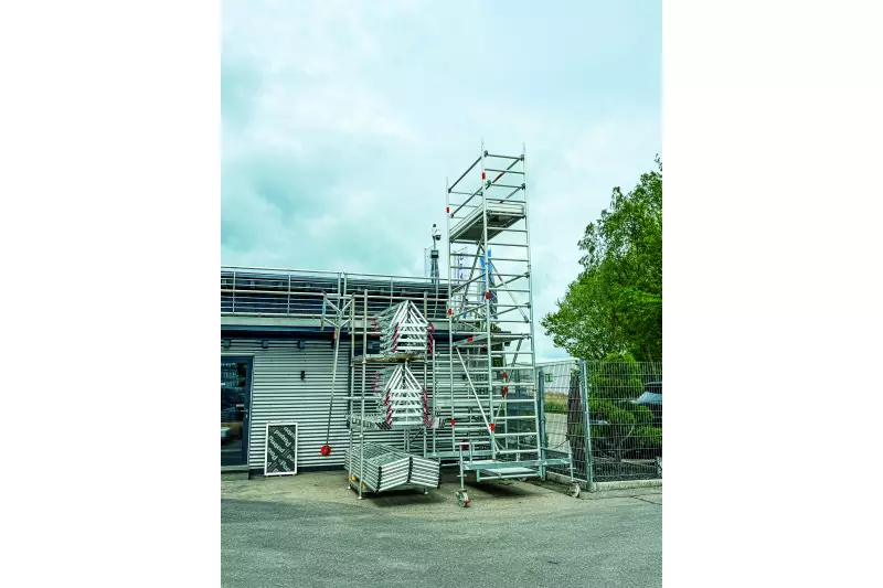 Der Bereich Fahrgerüste gewinnt bei der Rolle Gerüstvertrieb e.K. zunehmend an Bedeutung. Das bestehende zweite Lager soll künftig vor allem für die Lagerung und den Versand dieser Produkte genutzt werden. Foto: Treffpunkt.Bau