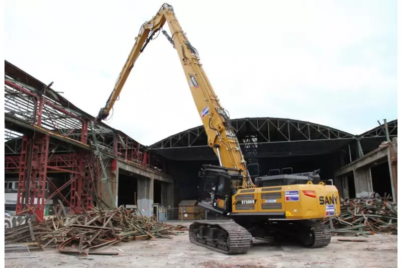 5 Jahre Garantie geben Händler und Hersteller auf die Sany Maschinen. Kein Wunder, denn in den Produkten aus Fernost sind hochwertige Komponenten beispielsweise von Cummins, Kawasaki und Bosch-Rexroth verbaut.