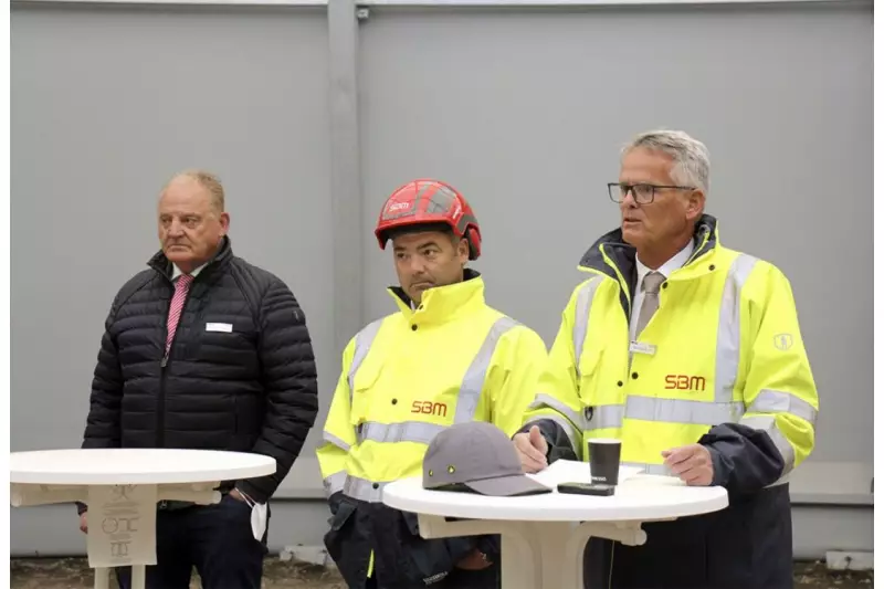 Geballte Fachkompetenz: Michael Brookshaw, Global Distributor Development Manager SBM, Helmut Haider, SBM-Vertriebsleiter, und Erwin Schneller, SBM-Geschäftsführer.