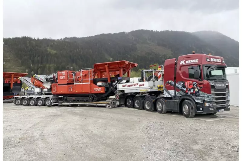 Das schicke Fahrerhausdesign verrät es schon: Autorisierter Vertragshändler im Raum Deutschland Süd für die mobilen Anlagen der SBM Mineral Processing GmbH sind die Profis der Kurz Gruppe.