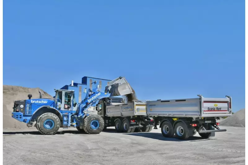 Optimale Testbedingungen samt einer vollen Ladung Sand bot uns die Firma Brutscher in ihrem Kies- und Splittwerk in Lauben bei Kempten.