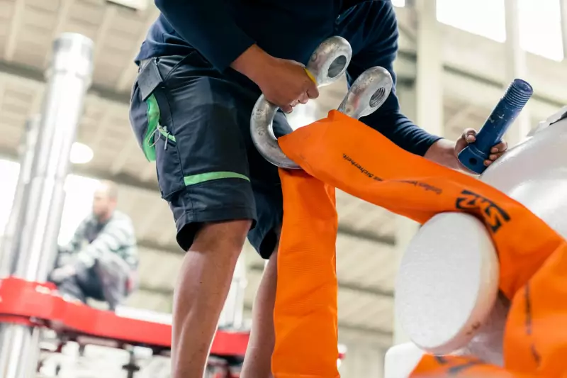 Neue Schwerlast-Rundschlinge Performance PRO aus HMPE-Garn.