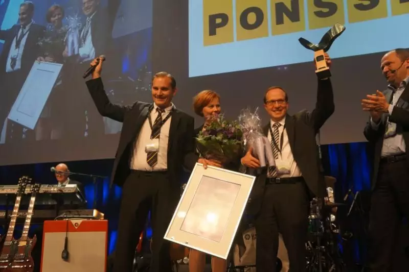 Das Siegerteam von Ponsse gewann den
Preis für seine Konstruktion, den „Scorpion
Harvester“.