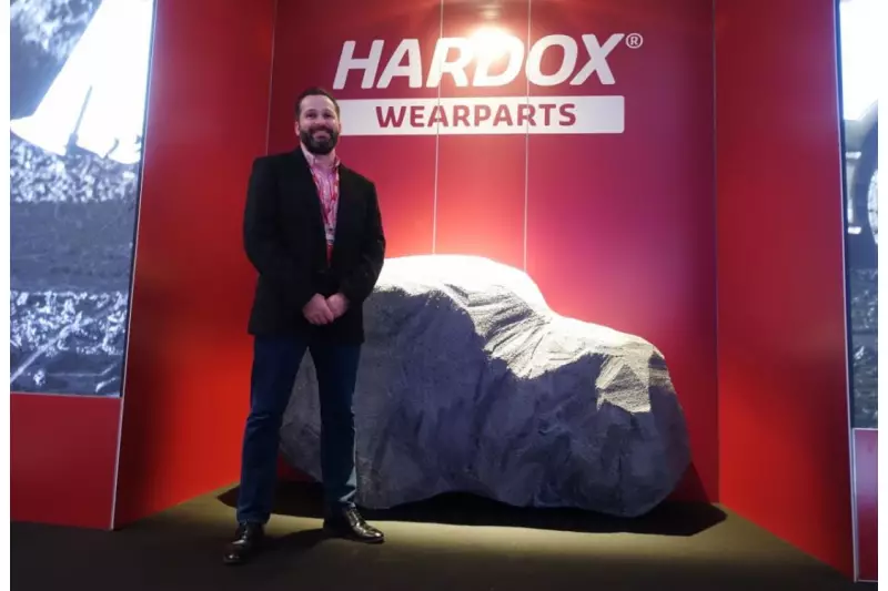 Ross Wylie, Head of Hardox Wear Services Global, eröffnete das Hardox Wearparts Meeting in Oxelösund.