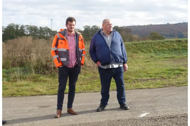 V.l. Philipp Hurrling, Abteilung Sondertechnik bei Leonhard Weiss, und Jürgen Stehr, CEO Stehr, arbeiteten bei der Entwicklung des SBV 160-2 Quattro eng zusammen.