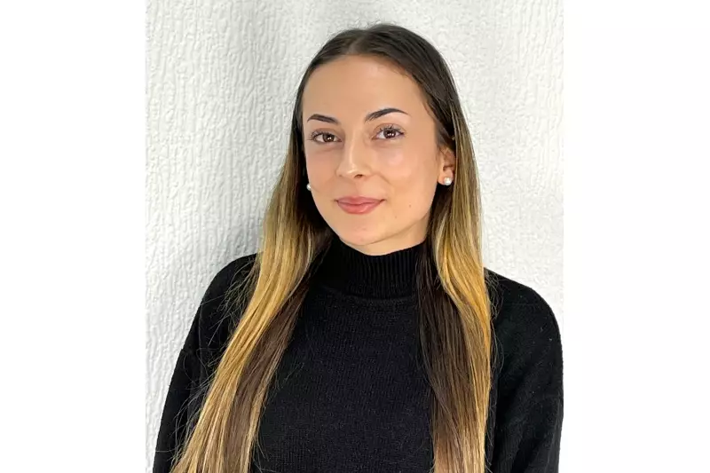 Emma Kleinert (19) ist Auszubildende zur Kauffrau im Groß- und Außenhandelsmanagement im ersten Lehrjahr bei STU.